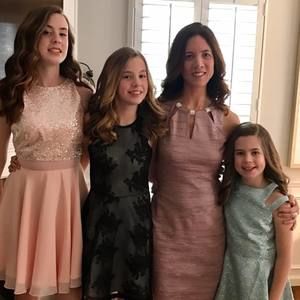 Meet your Posher, Caitlin